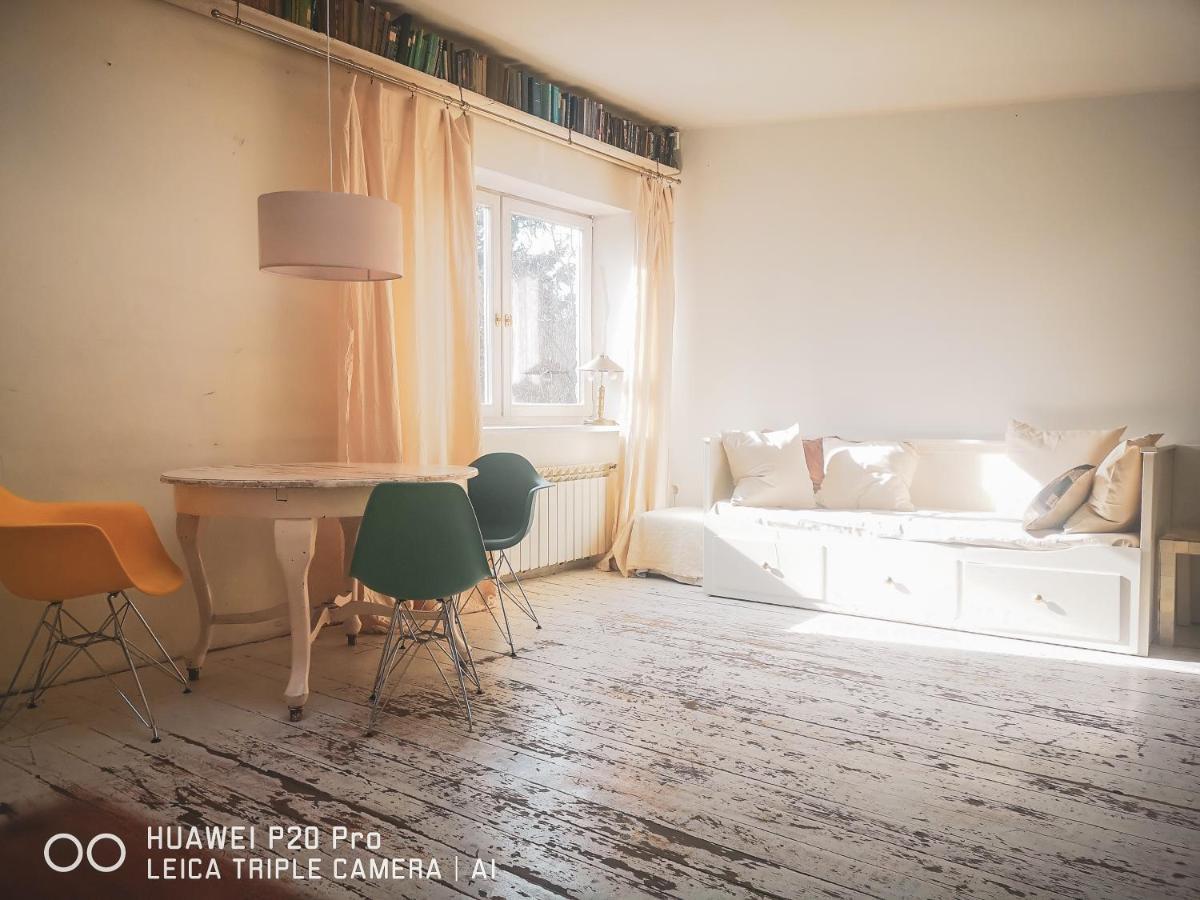 White Loft Stare Bielany Vintage Slow Apartament
